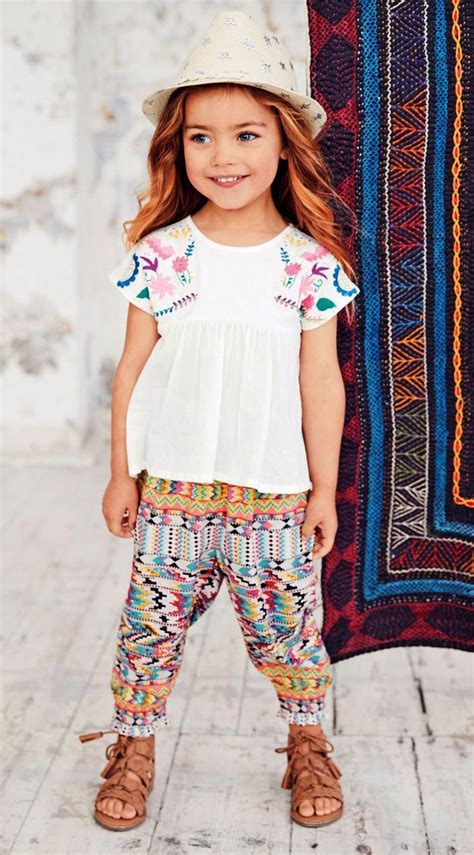 Alalosha Vogue Enfants Must Have Of The Day Summers Coming Cute