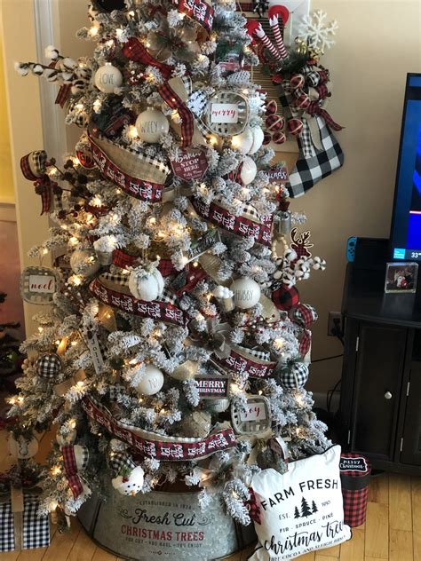 Pin By Robin Barrett On Christmas Christmas Tree Inspiration