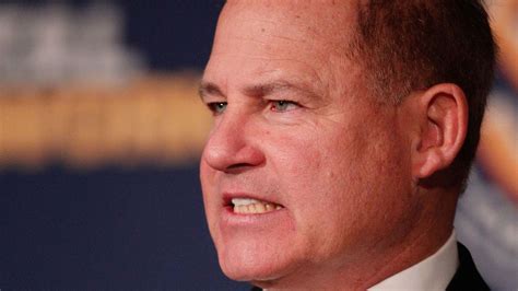 Les Miles To Go Through Espn Car Wash Monday And The Valley Shook