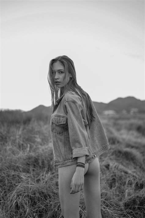 Elsie Hewitt Nude B W 28 Photos The Fappening