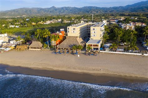 Alianza Comercial Entre Decameron Y Wyndham Hotels Resorts