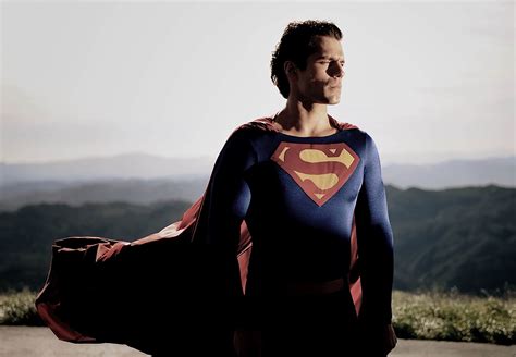 The Superman Super Site New Photo Of Henry Cavill In Reeves Superman