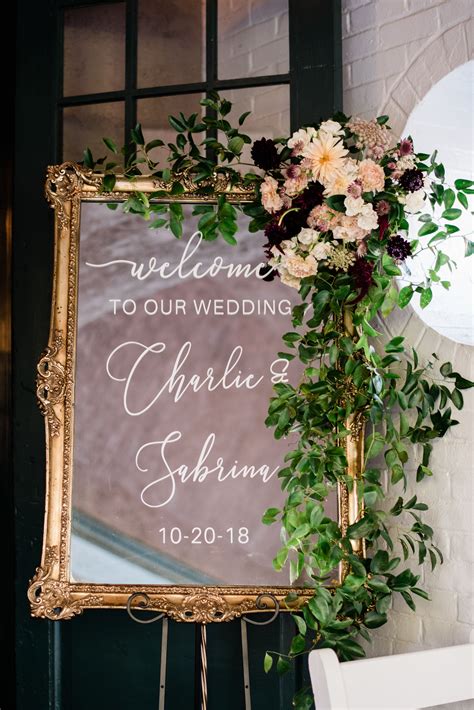 30 Welcome Sign With Flowers