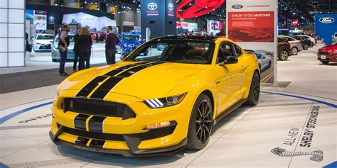 Ford shelby gt350 mustang : 2015 Ford Mustang Shelby GT350 - Live in Chicago