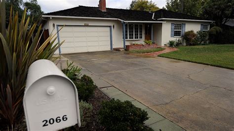Los Altos Considering Declaring Steve Jobs Boyhood Home A Historic