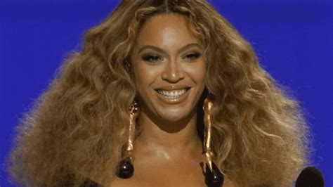 Beyonces Net Worth Height Age And Personal Info Wiki
