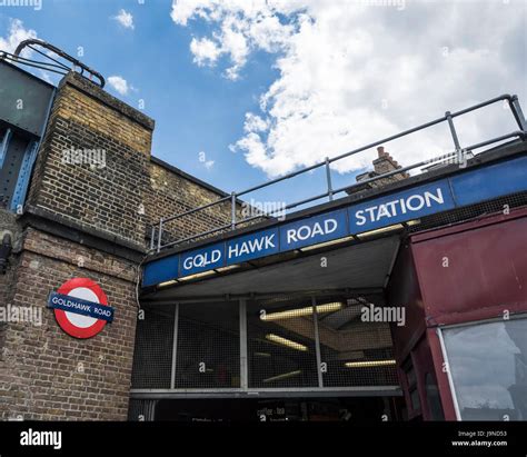 Goldhawk Road Underground Hi Res Stock Photography And Images Alamy