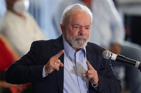 Lula Da Silva Regresa A La Vida Política En Un Brasil Asediado Por La
