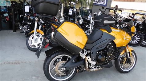 The triumph tiger 1050 is a continuation of the triumph tiger motorcycle model line from the triumph tiger 955i produced in hinckley, england by triumph motorcycles. 2007 Triumph Tiger 1050 - YouTube