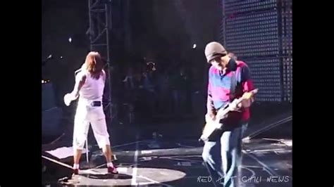 red hot chili peppers rolling sly stone live hyde park london 2004 video sbd audio