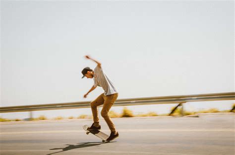 Explore blurry wallpaper on wallpapersafari | find more items about blurry wallpaper, blurry desktop wallpaper the great collection of blurry wallpaper for desktop, laptop and mobiles. Skater Blurry Wallpaper / Tony Hawk S Pro Skater 1 2 ...