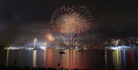 Sydney Fireworks Wallpapers Hd Desktop And Mobile