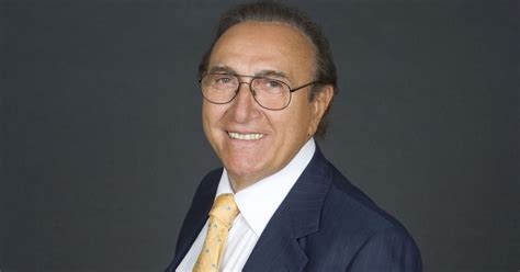 He is often referred to as superpippo. Pippo Baudo: età, carriera, vita privata e figli dello ...