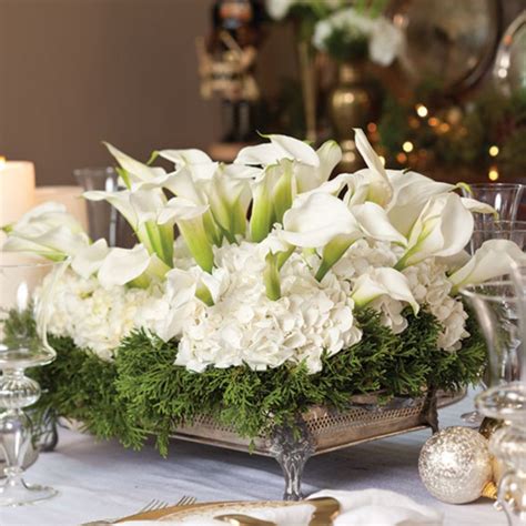 46 Totally Adorable White Christmas Floral Centerpieces Ideas Round Decor