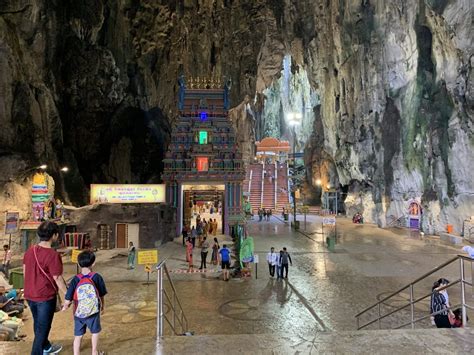 Batu Caves Des Grottes Hautes En Couleurs Ahmontour