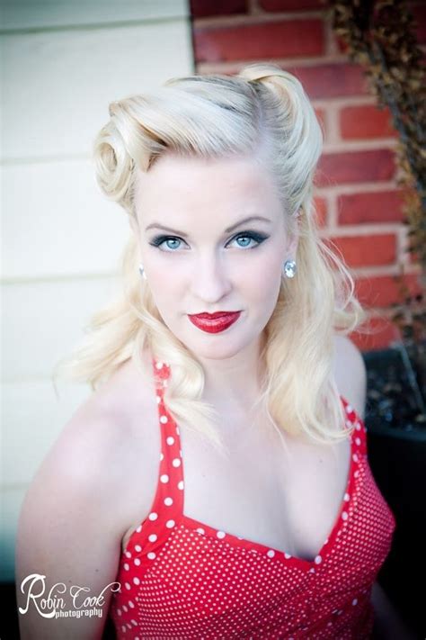 Including victory rolls, hair scarves and retro pin curls. So Pretty | Vintage hairstyles, Hair styles, Retro hairstyles