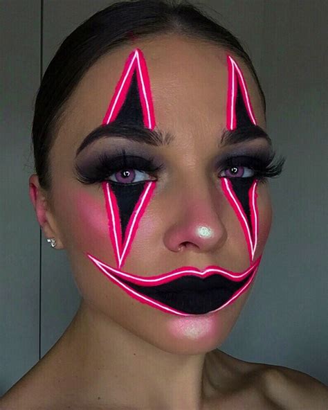 🌹𝕬𝖓𝖓𝖆 𝕸𝖚𝖆👑 on instagram “pink neon clown🤡💯💕🔥 31daysofhallowe… maquillaje de ojos loco