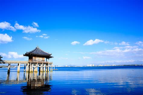 ・ 2021/07/03 滋賀県民体育大会のプログラムをアップロードしました ・ 2021/06/06 令和3年度 春季総体結果！ ・ 2021/06/02 春季高校総体ラ_イ_ブ_配信について ・ 2021/05/21 春季総体中のアルバム写真撮影について ・ 2021/05/09 春季高校総体は無観客で実施します 堅田の絶景ランドマーク【浮御堂】～御本尊 特別公開! | 海と ...