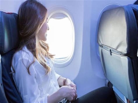 9 أشياء لا يجب أن تفعلها على متن الطائرة مصراوى