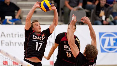 Sagen sie den gewinner voraus: DVV-Männern gelingt 3:2 Sieg gegen Japan :: volleyball.de