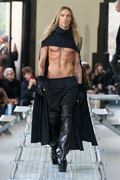 Rick Owens Fallwinter 2023 2024 Paris Fashion Week Essential Homme