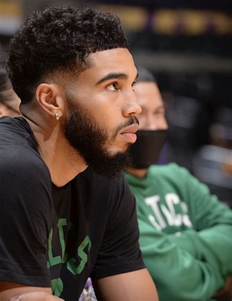 Jayson Tatum☘️ Cabelo Masculino Cabelo Curto E Barba Aparência De