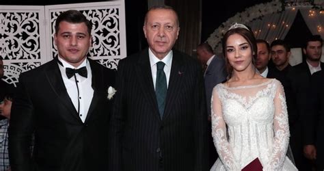 Kayaalp ve yılmaz çiftinin nikâh şahitliğini de cumhurbaşkanı recep tayyip erdoğan yapmıştı. Rıza Kayaalp evlendi - Spor Haberleri