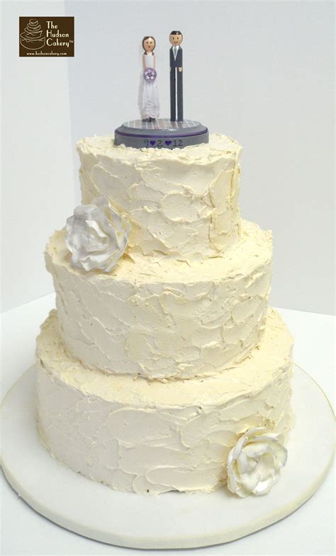 Mod Buttercream Wedding Cake Weddings The Hudson Cakery
