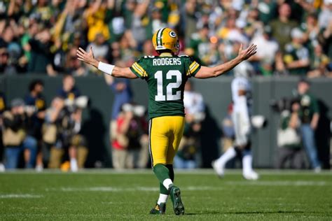 Aaron Rodgers Wins Third Nfl Mvp Award And Casually Announces Engagement