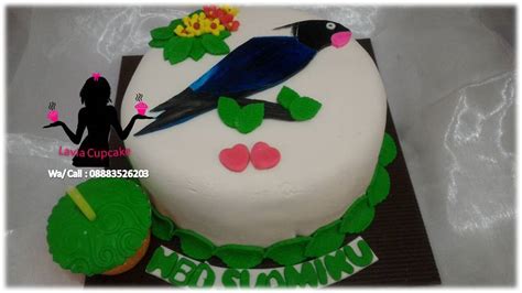 Alasan memberikan kado ulang tahun untuk suami. Kue Tart Ultah Buat Suami Penggemar Burung Love Bird ~ Kue ...