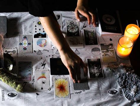 How To Use Tarot Cards To Guide Daily Decision Making Goop