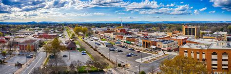 Downtown Hickory Nc Stock Photo Download Image Now Istock