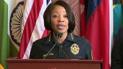 Dallas Police Chief Resigns After Criticism Over Departments Protest