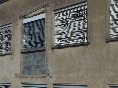 Hagel ist eine relativ selten auftretende form von niederschlag, der in den höheren luftschichten von bis zu 11. Hagelschaden am Haus - Gutachter für Versicherung - GUTACHTEN