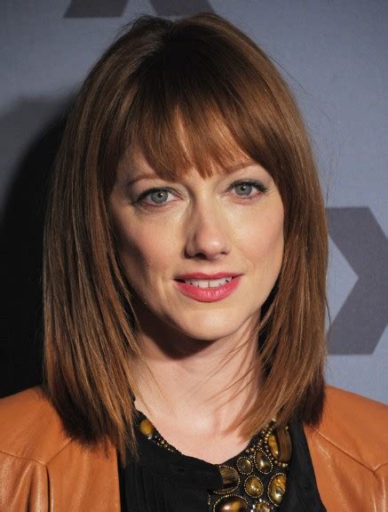 Additionally, it gives you an easy time. Long Layered Bob Hairstyles with Blunt Bangs - PoPular ...