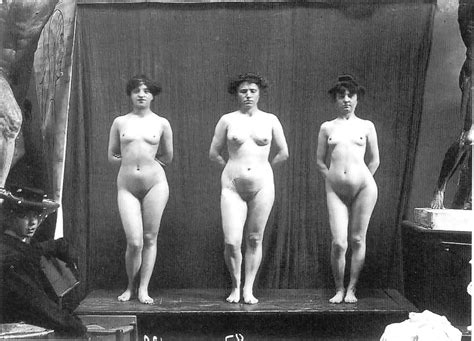 Groups Of Naked People Vintage Edition Vol Pict Gal