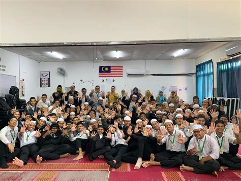Teens education compulsory sekolah menengah agama malay spm. SEKOLAH MENENGAH AGAMA AL TAQWA (SMAT) - BUKIT BERUNTUNG ...