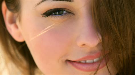 Beautiful Eyelashes Girl Wallpapers And Images Wallpapers Pictures