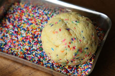 Roll In Sprinkles Youve Never Tasted Funfetti Like This Before