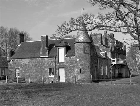 Hunterston Castle © Raibeart Macaoidh Geograph Britain And Ireland