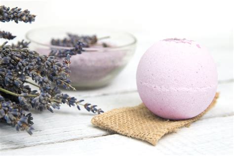 How To Make Fizzy Bath Bombs