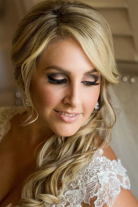 this classic bride looked beautiful on her special wedding day hairstyling and airbrush makeup