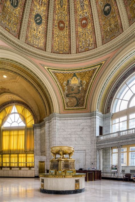 It has 3 locations in michigan and was established in 1921. New York Architecture Photos: Buffalo Savings Bank