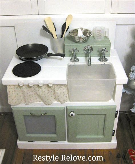How to childproof your home. DIY Kids Wooden Kitchen | Kids wooden kitchen, Diy kids kitchen, Diy play kitchen