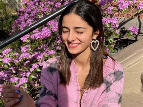 Ananya Panday Finally Confesses Her Love On Instagram