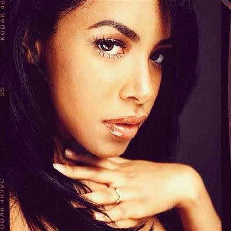 ♥ Rip Aaliyah Aaliyah Style Aaliyah Singer Aaliyah Hair Black Is