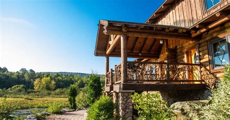 Experience the adirondacks like a local with a stay at a cabin or cottage, many of them right on the water. Find Adirondack Cabins & Cottages In All Regions Of The Park