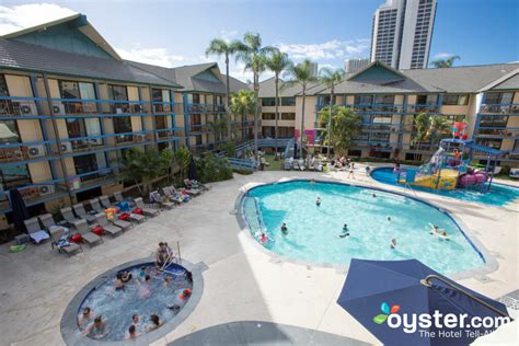 Paradise Resort Gold Coast Review What To Really Expect If You Stay