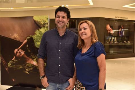 Maybe you would like to learn more about one of these? Carla Amorim lança a coleção "Água" - Site RG - Moda ...