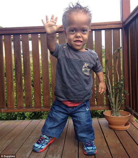 quaden bayles with dwarfism called ugly by cruel online trolls over facebook video daily